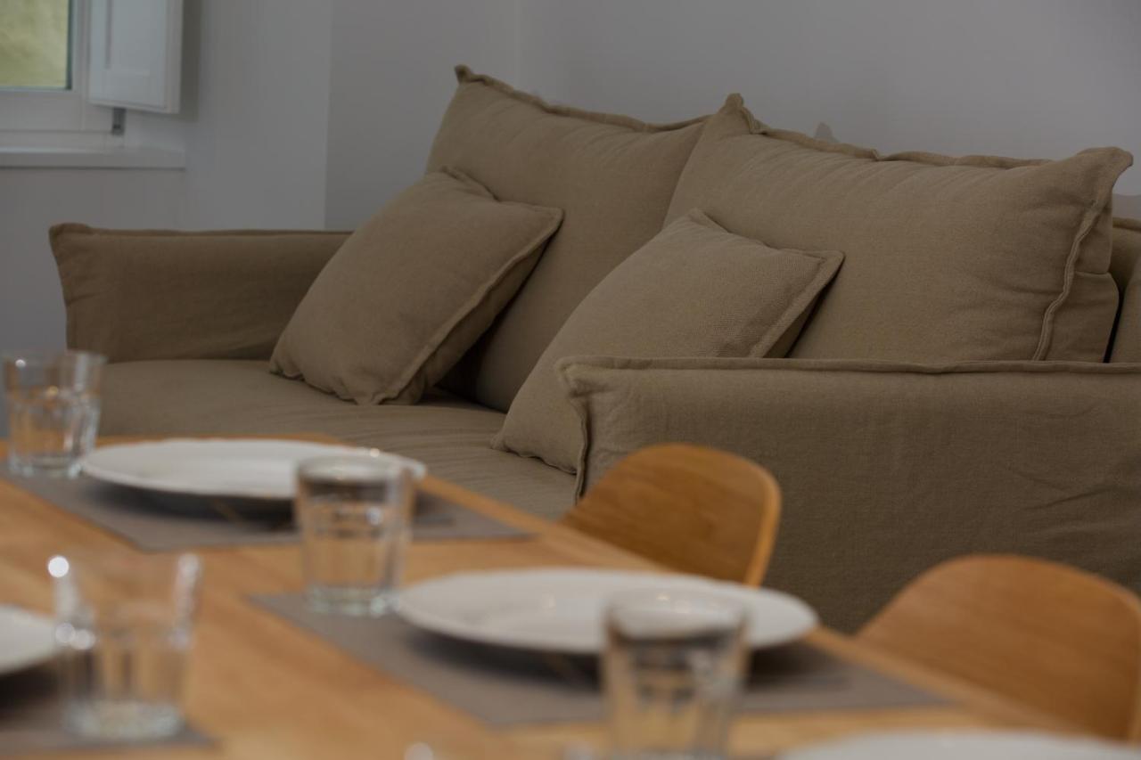 Suite 101 - 2 Bedroom Suite At Amando Perez Suites Ribadeo Luaran gambar