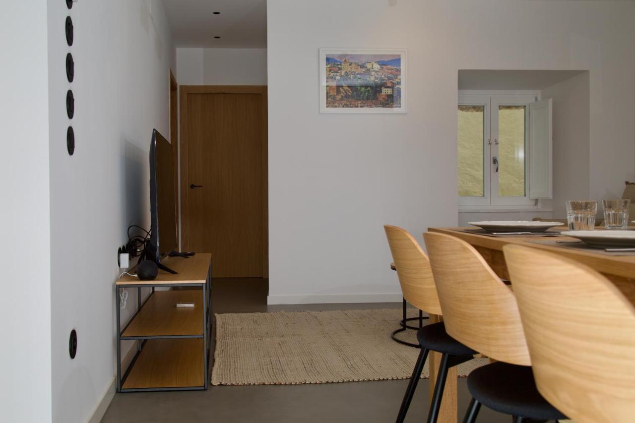 Suite 101 - 2 Bedroom Suite At Amando Perez Suites Ribadeo Luaran gambar