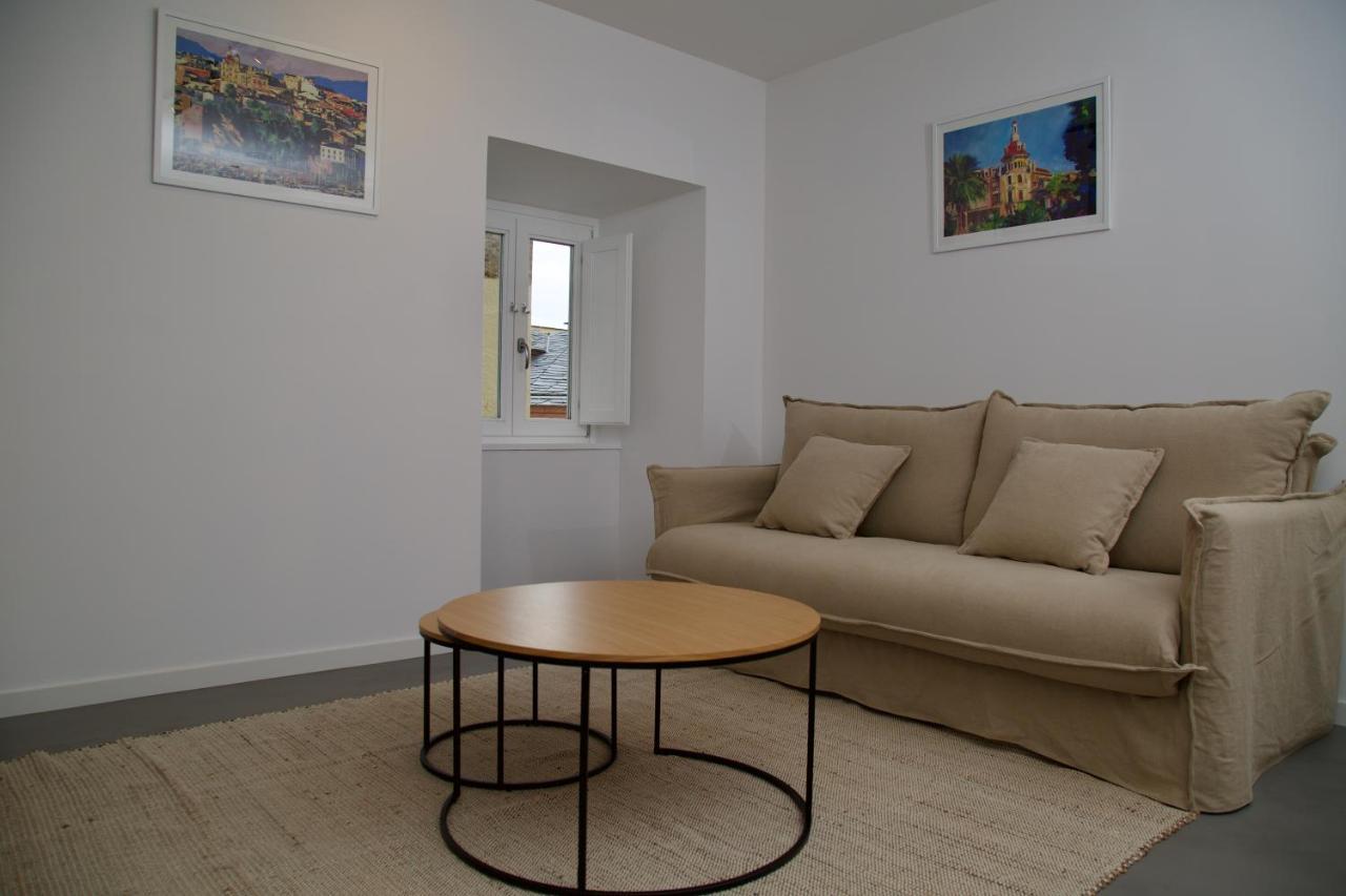 Suite 101 - 2 Bedroom Suite At Amando Perez Suites Ribadeo Luaran gambar