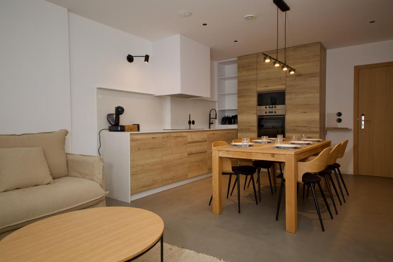 Suite 101 - 2 Bedroom Suite At Amando Perez Suites Ribadeo Luaran gambar