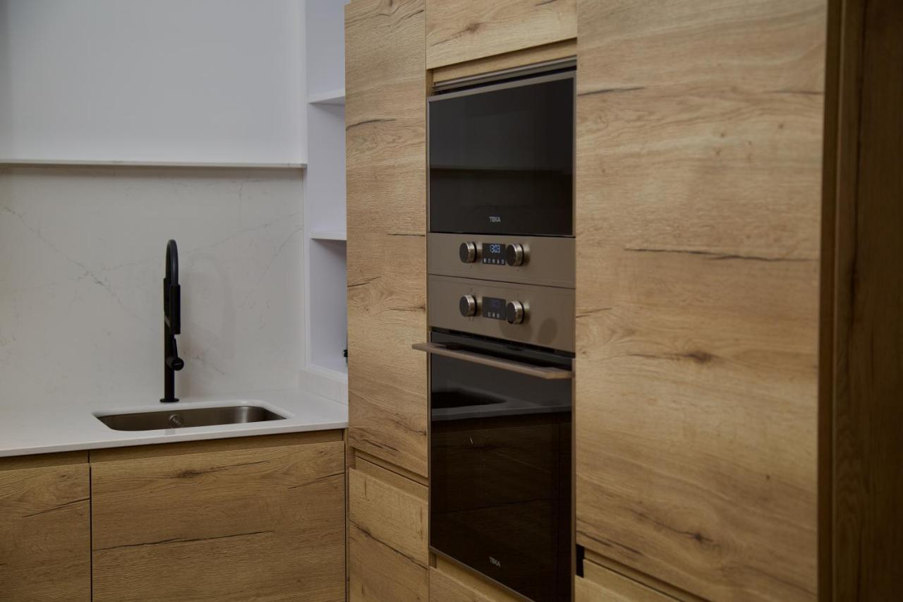 Suite 101 - 2 Bedroom Suite At Amando Perez Suites Ribadeo Luaran gambar