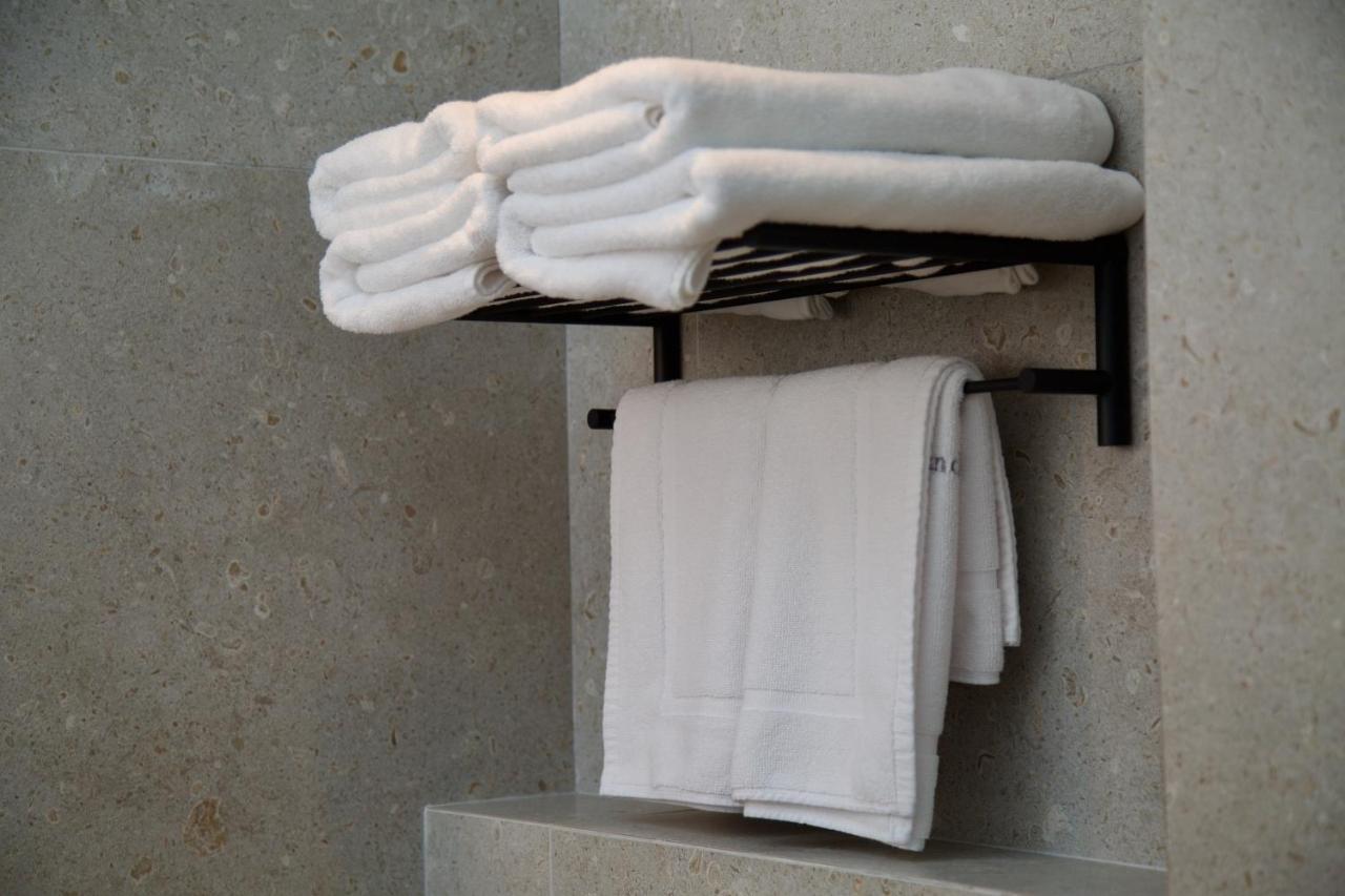 Suite 101 - 2 Bedroom Suite At Amando Perez Suites Ribadeo Luaran gambar