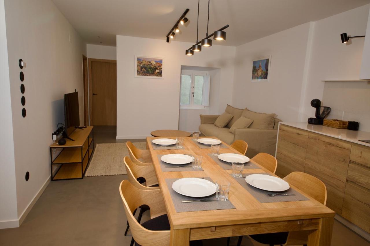 Suite 101 - 2 Bedroom Suite At Amando Perez Suites Ribadeo Luaran gambar